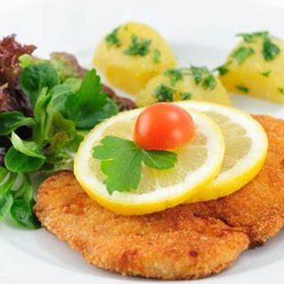 Pane chicken meal
