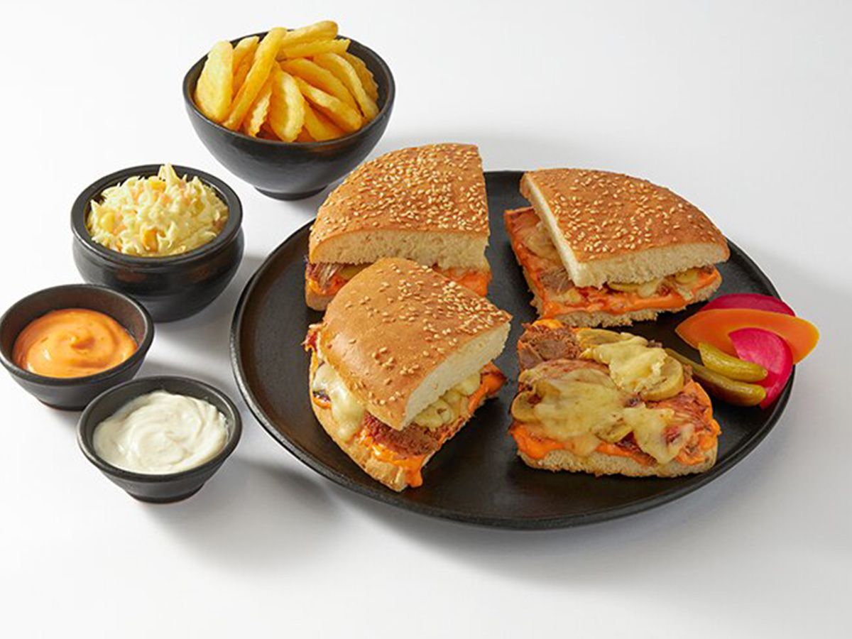 Maria Meat Shawerma With Mozzarella Cheese And Mushroom Meal