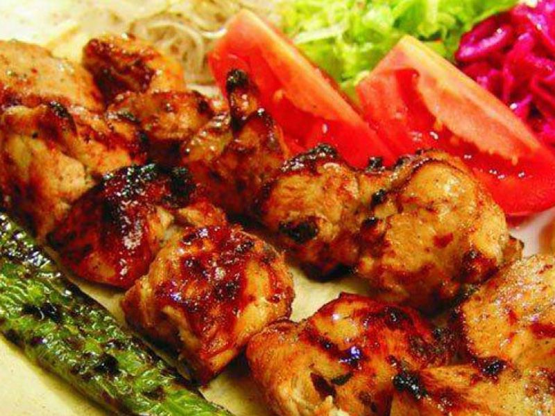 Charcoal Shish Tawook Meal
