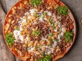 Fatteh meal with meat