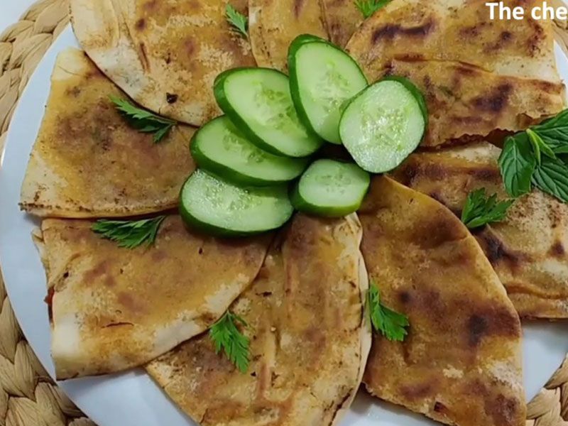Maria with Syrian Bread Meal