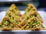 Pistachio Warbat