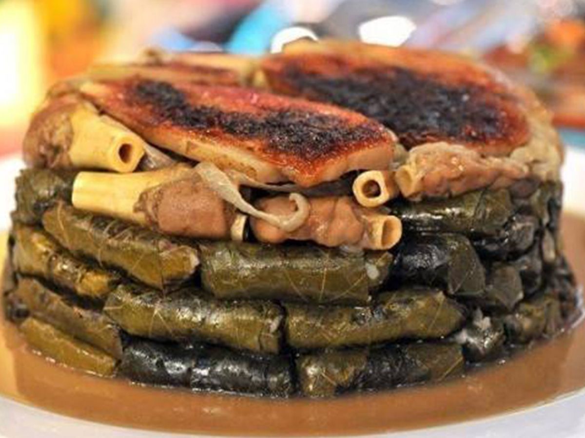 vine leaves with knuckles