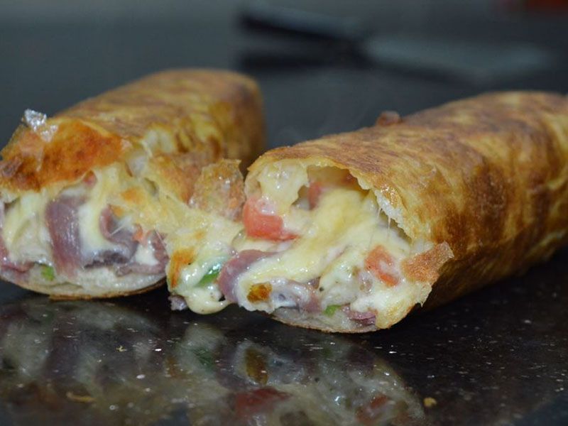 Mix Meat Witch Pie
