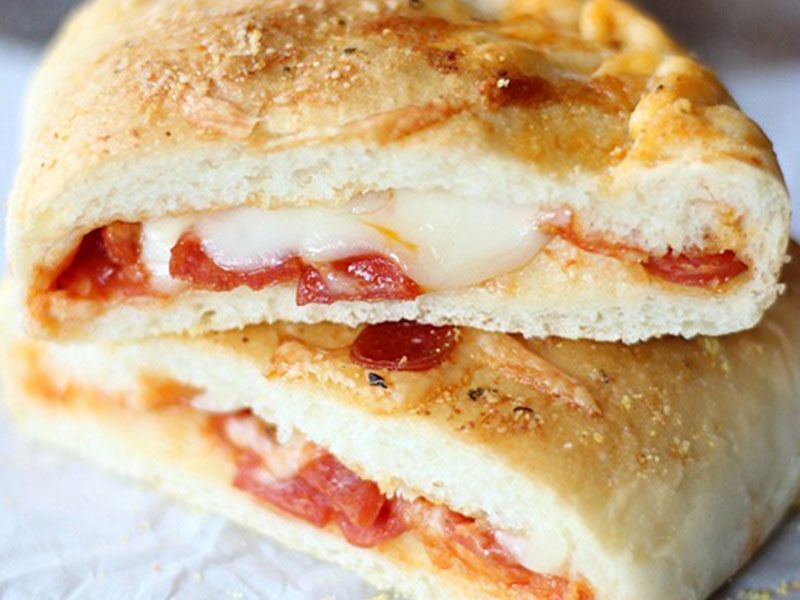 Mozzarella Cheese Witch Pie