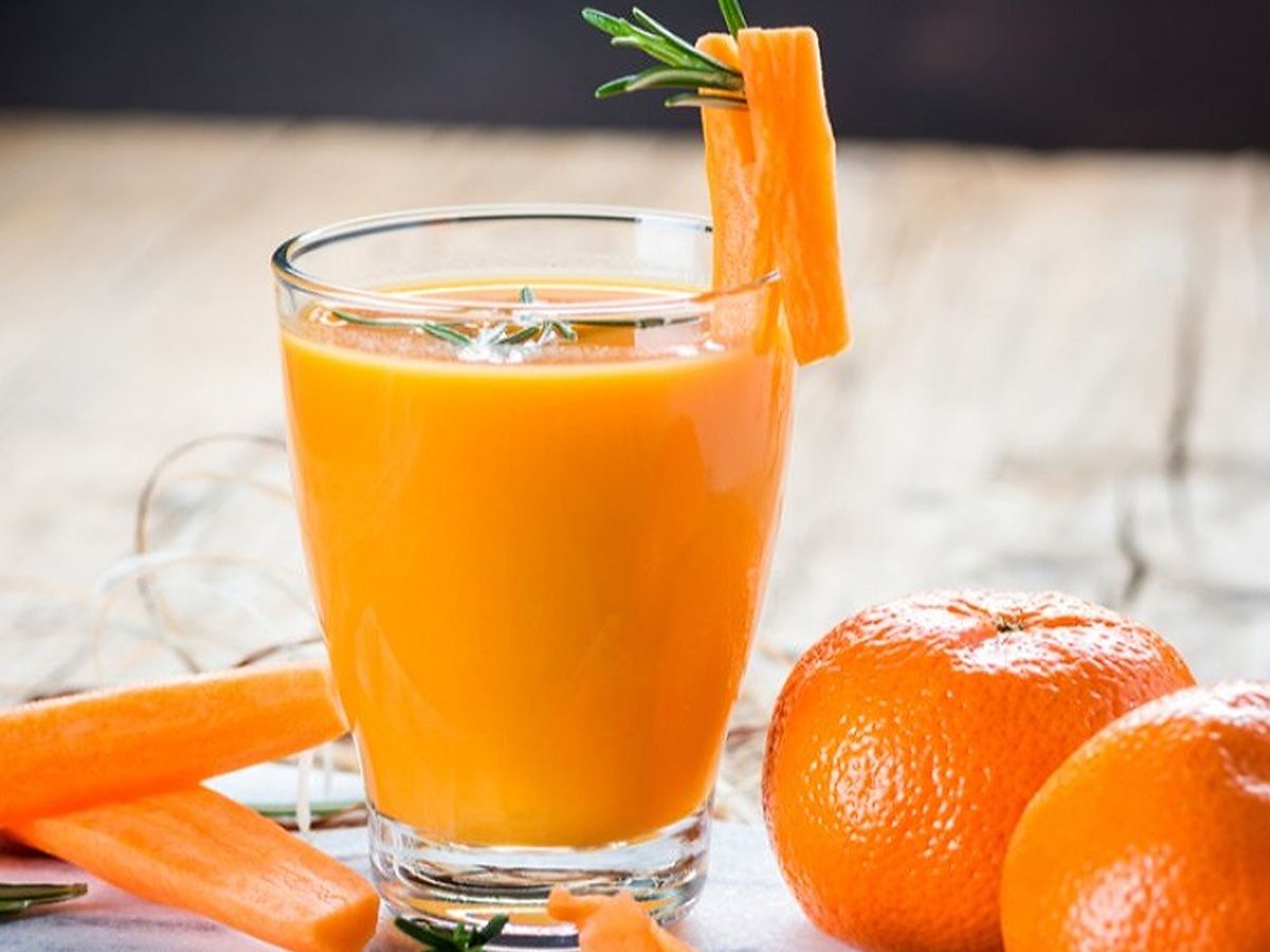 Fresh tangerine juice