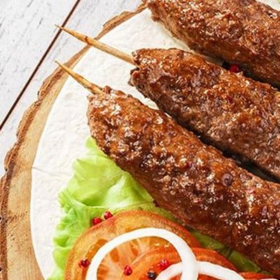 3 pieces kofta + quarter chicken