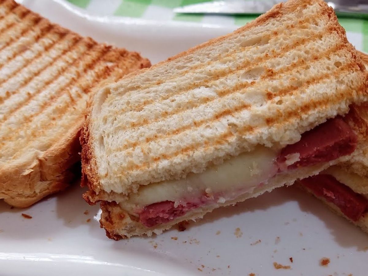 Fried cheese sandwich