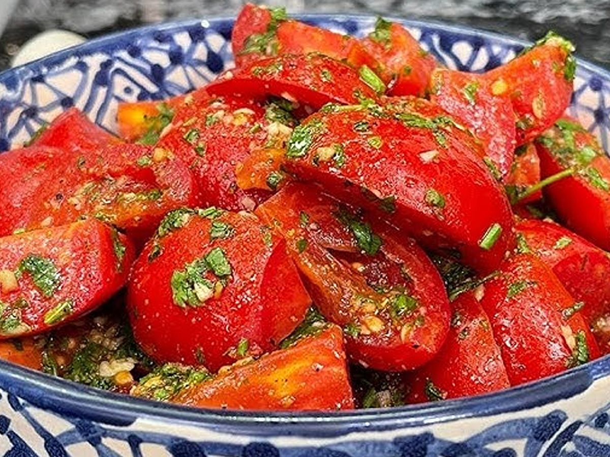 Pickled tomatoes