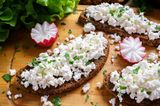 Quraish Cheese With Brown Toast Platter