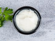 صلصة ثوم أبيض صغير