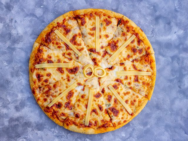 Mix Cheese Pizza