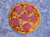 Salami Pizza