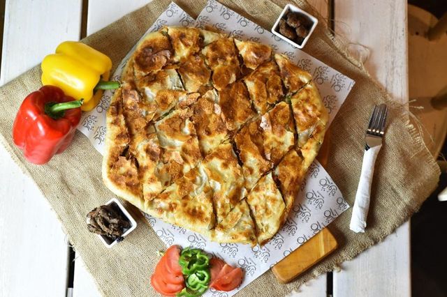 Mix cheese pie