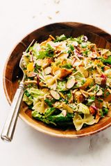 Sesame paste salad