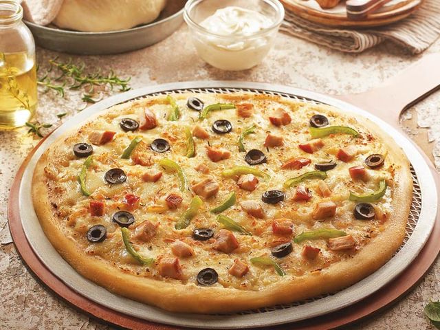 Chicken Binca Pizza