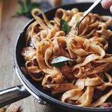 mix Alexandrian pasta