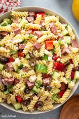 Medium mix chicken pasta