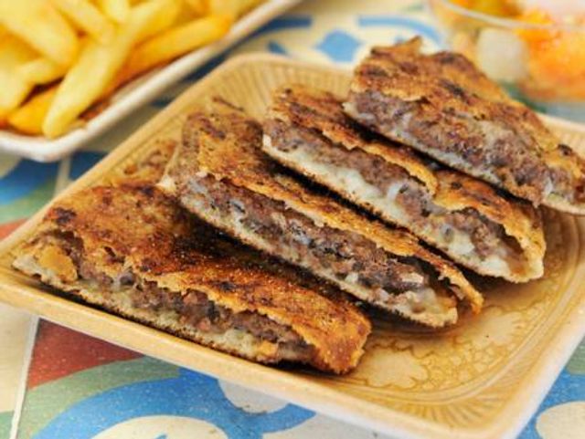 Oriental Sausage Hawawshi