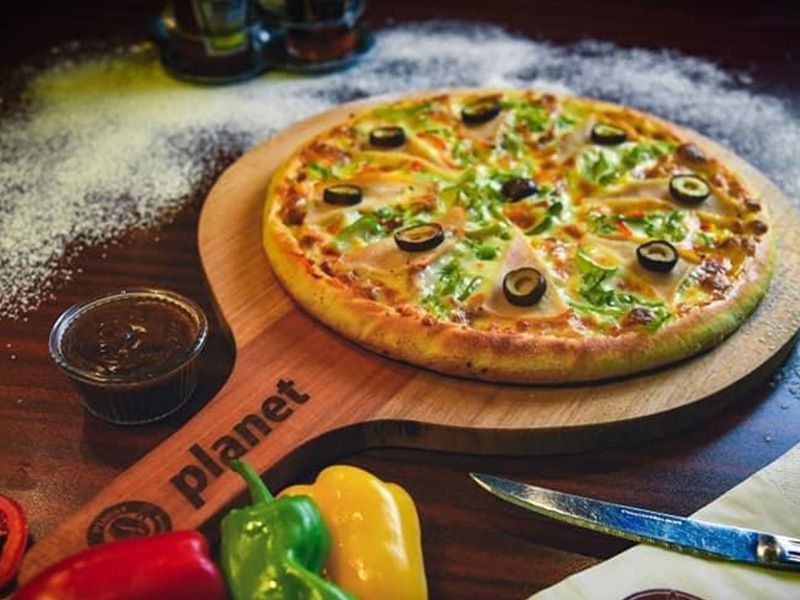 Planet Pizza
