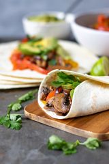 Mushroom And Vegetables Fajita Sandwich