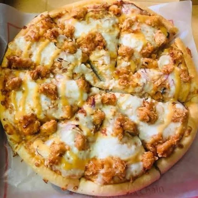 Chicken Crispy Pizza