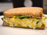 Potatoes With Egg Sandwich
