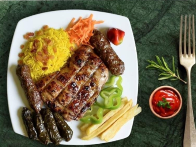 Al Hudhud Meal