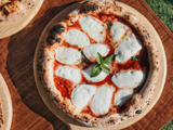 Pizza Margherita Napoletana
