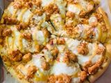Zinger Oriental Smoked Pizza