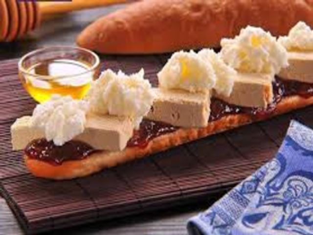 Halawa with jam sandwich