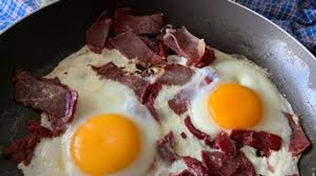 Pastrami With Eggs Sandwich
