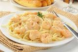 Shrimp Pasta with White Sauce
