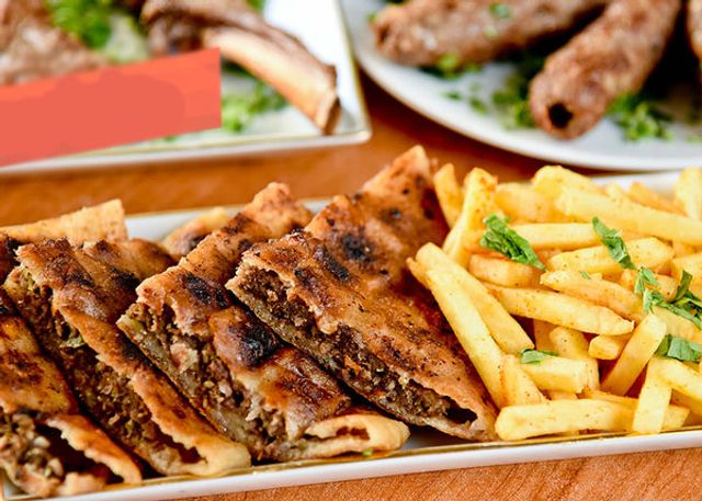 Meat Hawawshi With Cheddar Cheese