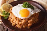 Foul With Eggs Sandwich