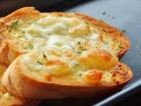 Garlic Bread With Pepperoni And Mozzarella