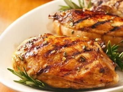 1/4 Grilled Chicken Meal With 3 Skewers Of Kofta