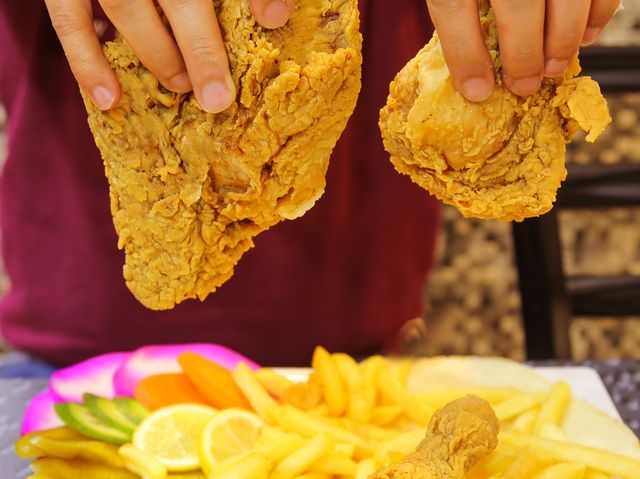 Broasted Chicken Meal 3 Pieces