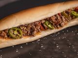 Minced Oriental sausage sandwich