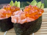 Gunkan Salmon