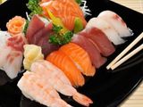 Nigiri Crispy Cheddar Salmon