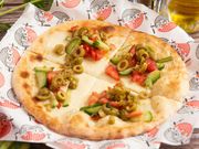 منقوشة لبنه مع خضار