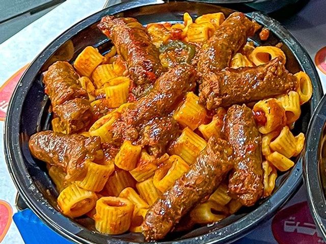 Tashweha sausage pasta