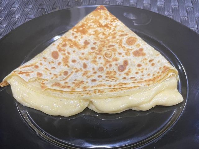 Mozzarella Crepe