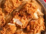 White Sauce Pasta With Crispy Chicken Offer
