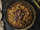 Vermicelli with lamb meat and nuts