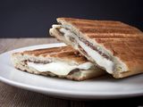 Hawawshi With Mozzarella Meat