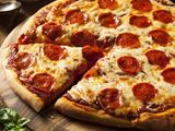 Oriental Pizza With Sausage - Medium Size