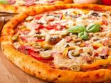Oriental Pizza With Calamari Large Size
