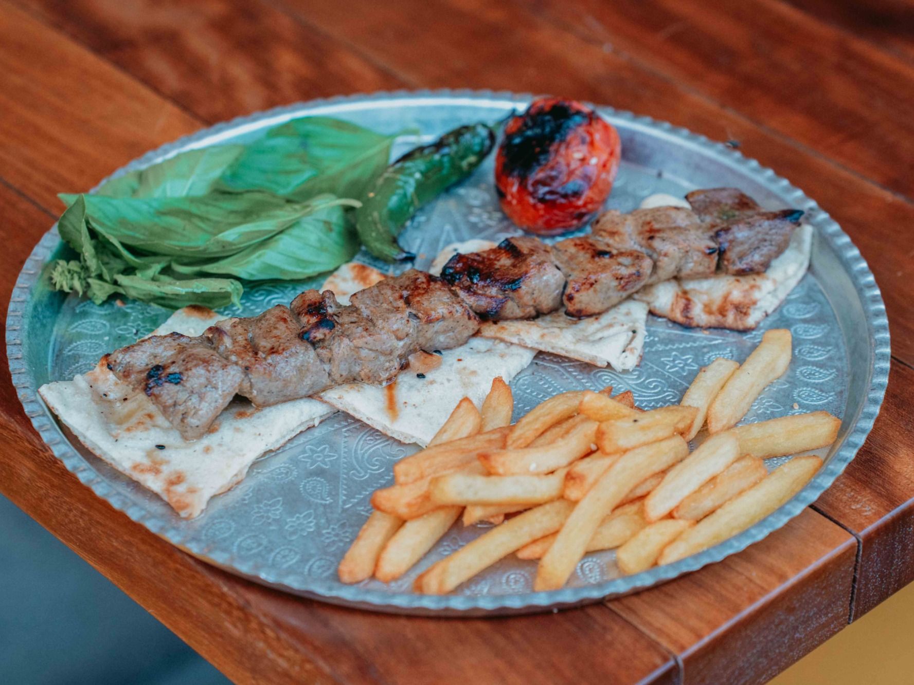 SKEWER KABAB CHENJEH